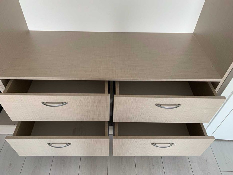 Гардероб/мебели за съхранение в 3 части