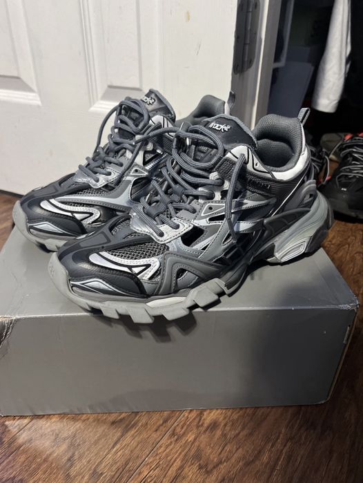 Balenciaga track 2 44 номер
