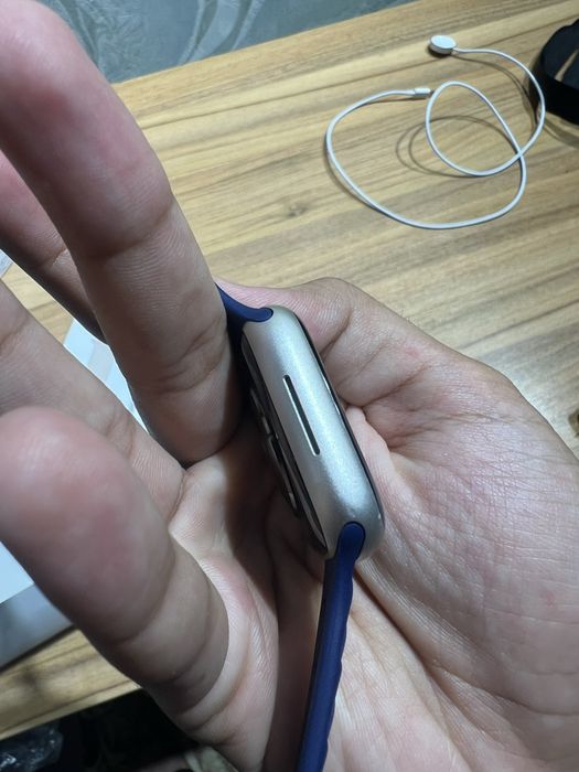 Apple watch series 8/41 99%
