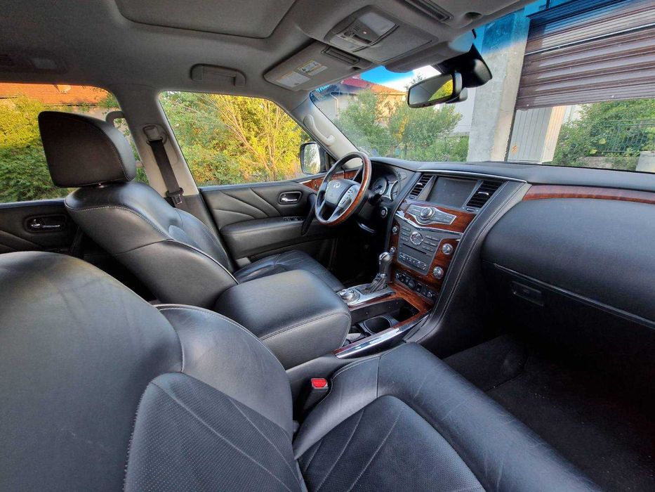 инфинити QX80 на 80 000 км. , 7 места