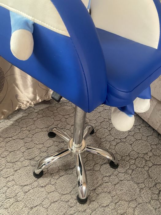 Продам детское кресло