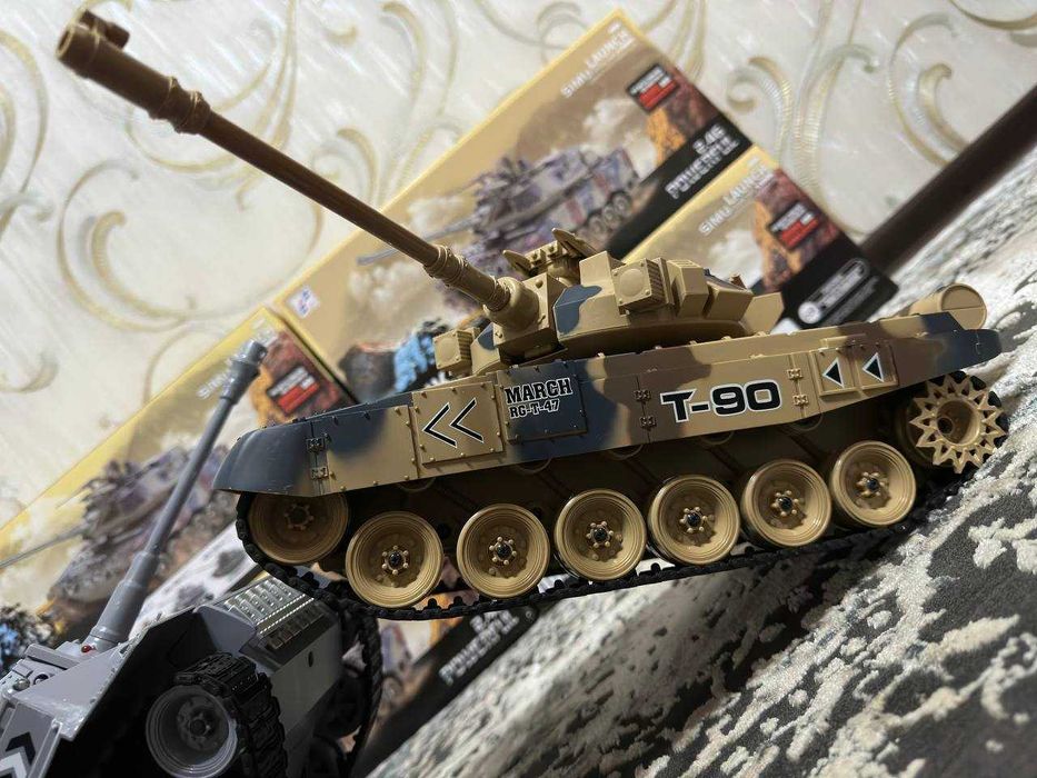 TIGER. T90.  Радиоуправляемые танк. 2 шт колди.