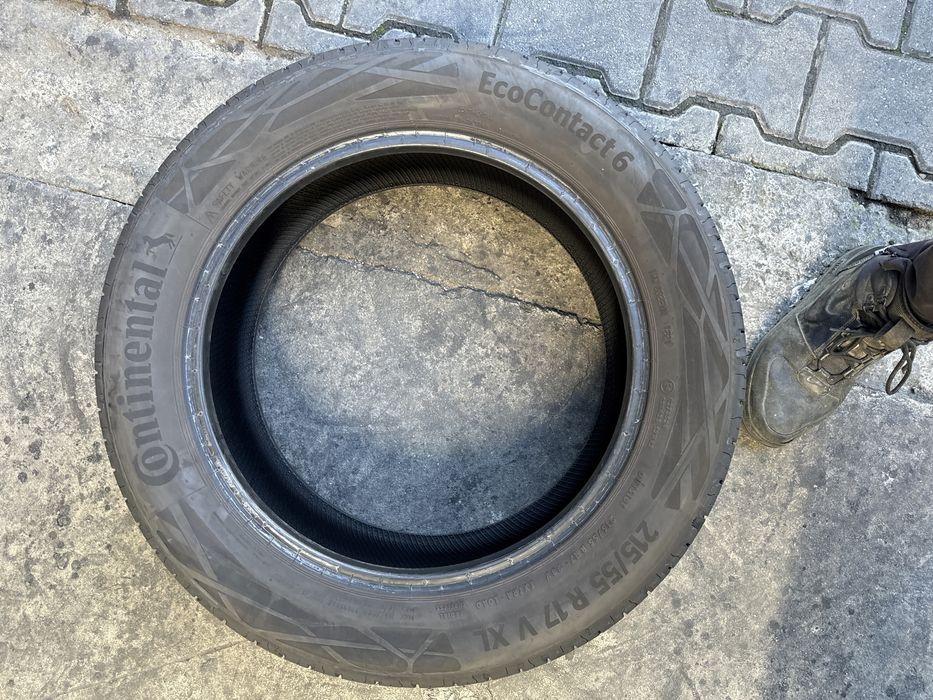 215/55/17 Continental Vara 2021