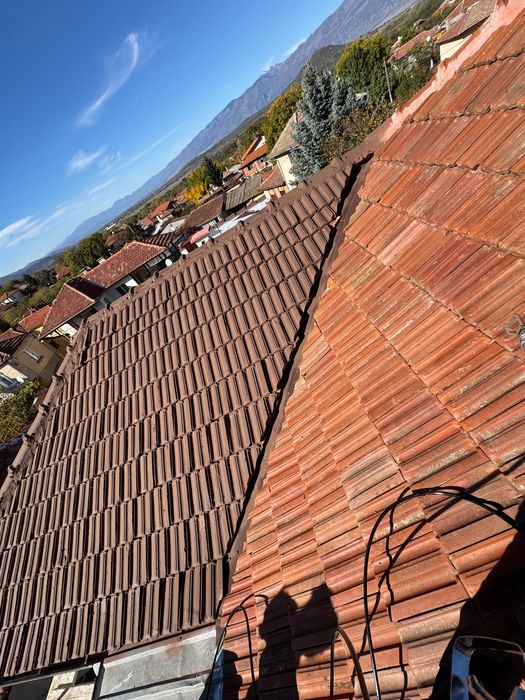 Боядисване на покриви, веранди фасади и всички видове вътрешни бои.