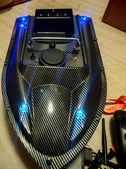 Barcuta vaporaș navomodel plantat nadit 2 cuva 2 motorase 500m Noua!!