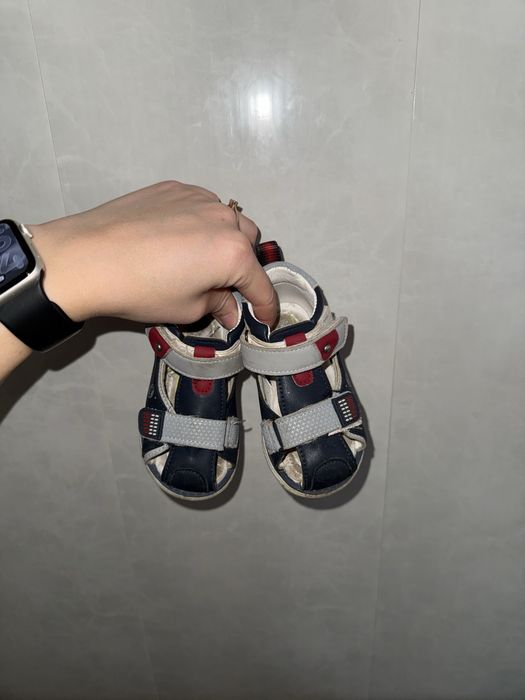 Сандали на мальчика