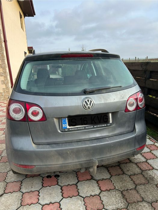 Vând Volkswagen Golf+