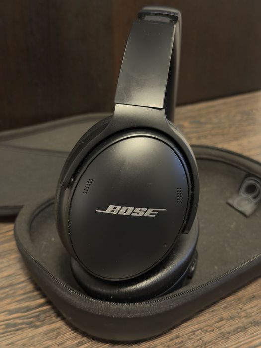 Bose QC45 stare excelenta cu husa si cutie originala