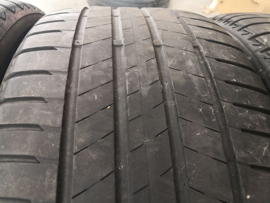 245 40 19 цола гуми Bridgestone dot 21 4 броя