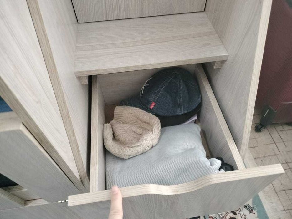 Двухъярусная кровать