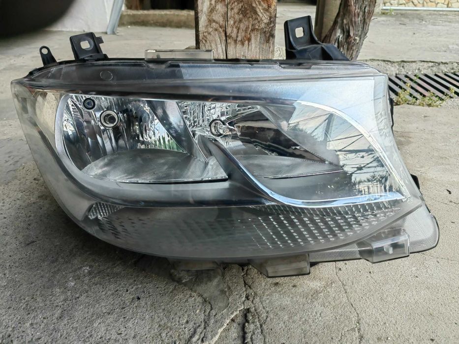 Фар Mercedes Sprinter W910 десен/Фар Мерцедес Спринтер 2022 Оригинален