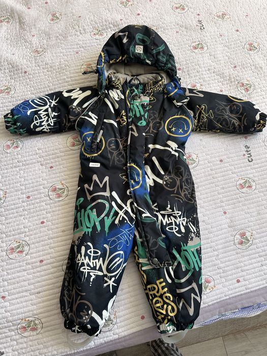 Продам зимний комбенизон для мальчика