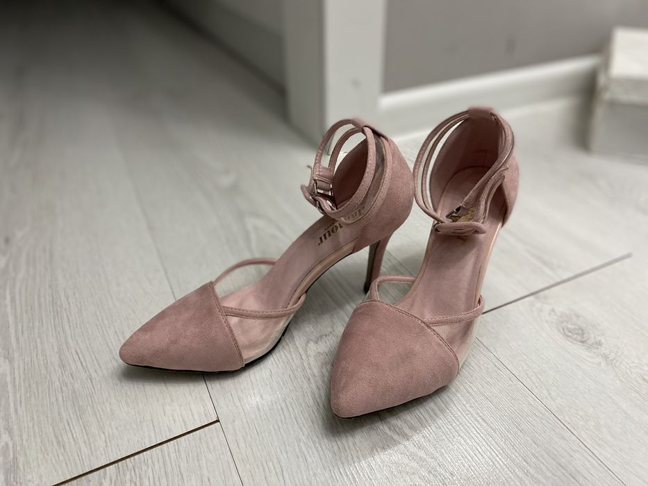 Туфли женские