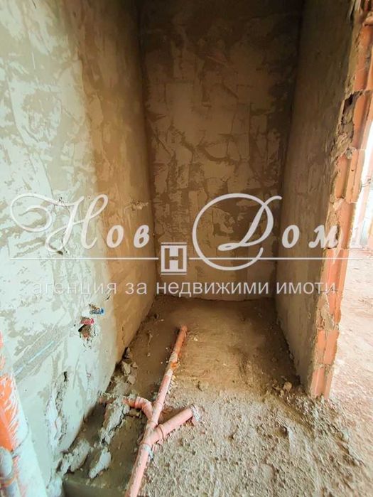 Продава се Тристаен апартамент в Варна, Виница - 74 кв.м за 1460 €/кв.м - Снимка #4