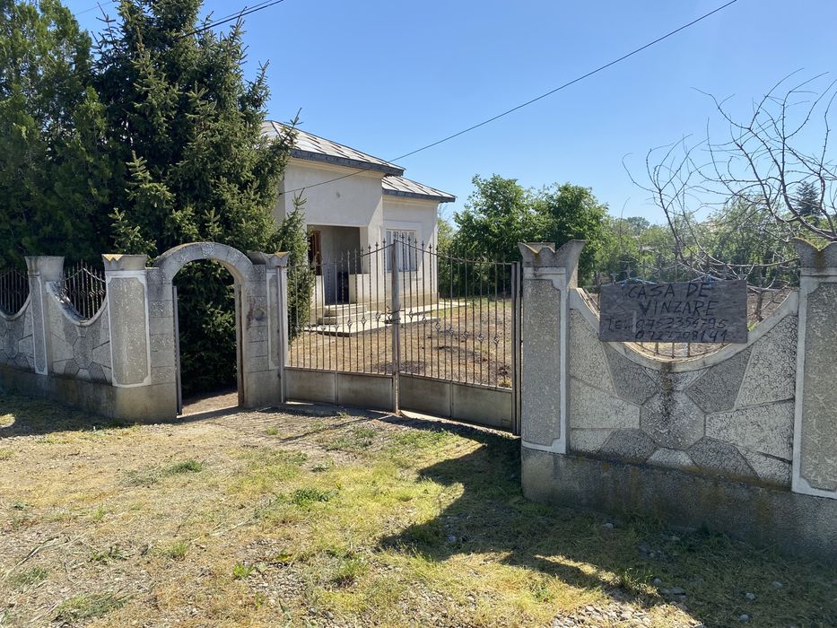 De vanzare casa+teren 3500mp