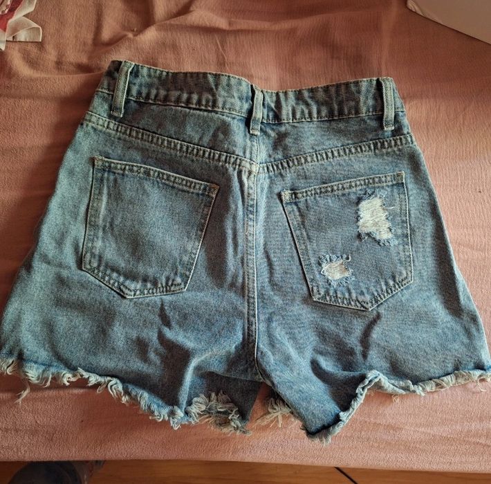 Pantaloni scurți Shein