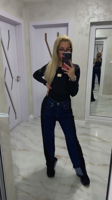 Деним със спортна линия