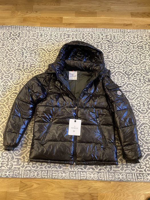 Зимно яке Moncler Maya