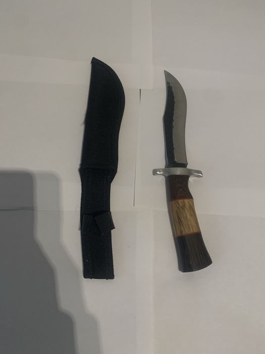 Cuțit de vânătoare premium