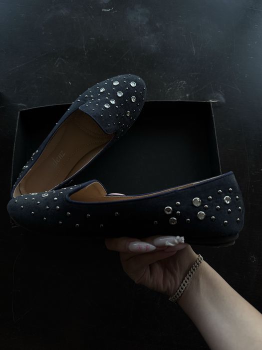 Елегантни дамски обувки