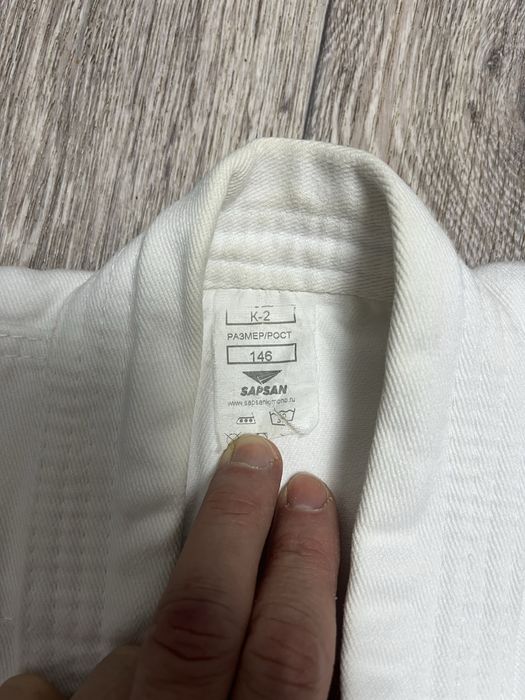 Продается кимоно для каратэ