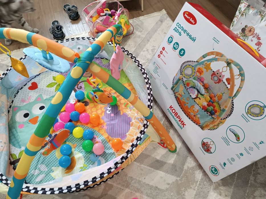 Продам ванночку и два развивающих коврика