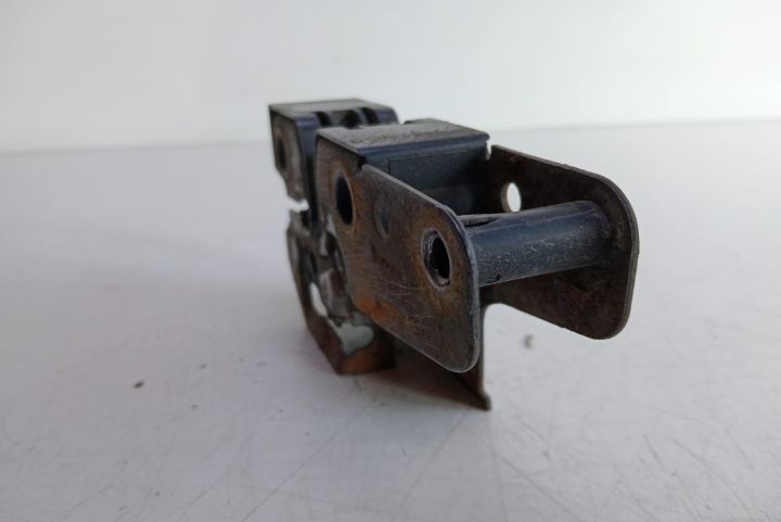 Broasca capota Volkswagen VW Transporter T5