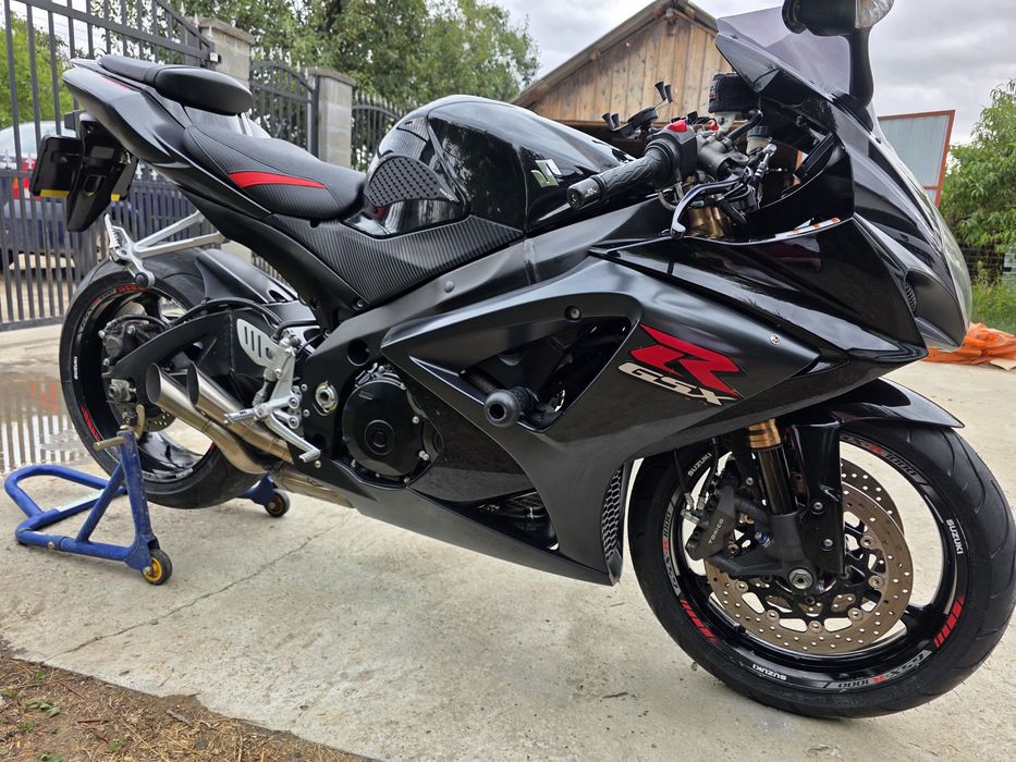Suzuki GSX-R 1000 k7