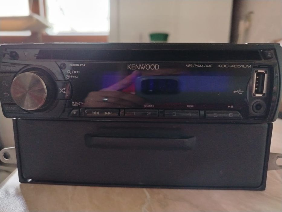 Магнитола Kenwood