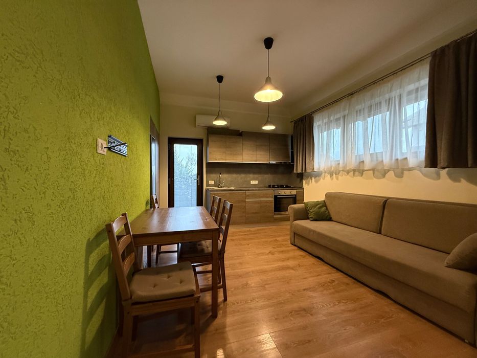 Proprietar închiriez apartament /duplex 2 camere,terasă ,Giroc