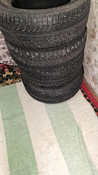 Продам зимние шины