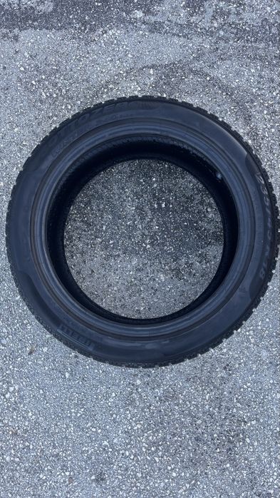 Зимни гуми 235/45/18 PIRELLI
