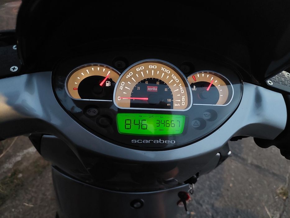 Scuter Aprilia 200 cc A2 acte la zi