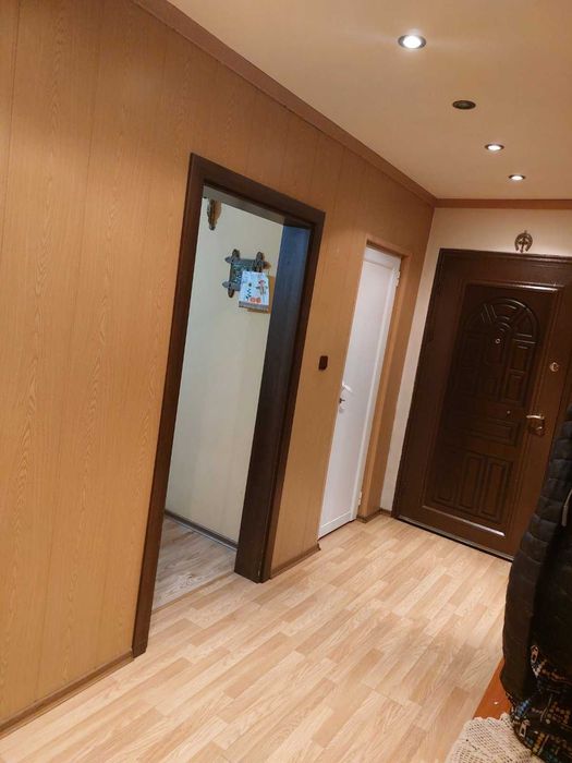 Продава се Четиристаен апартамент в Пещера - 120 кв.м за 723 €/кв.м - Снимка #16