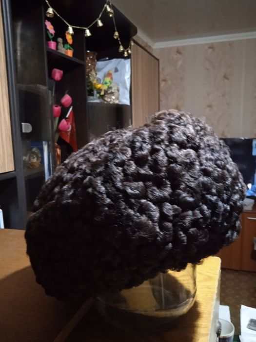 Шапка женская б-у