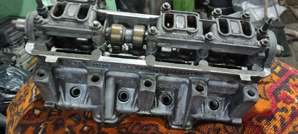 Продам ГБЦ ваз 2114