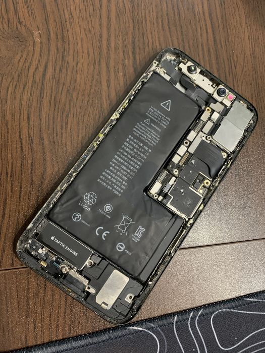 iphone xs 64gb  ЗА ЧАСТИ