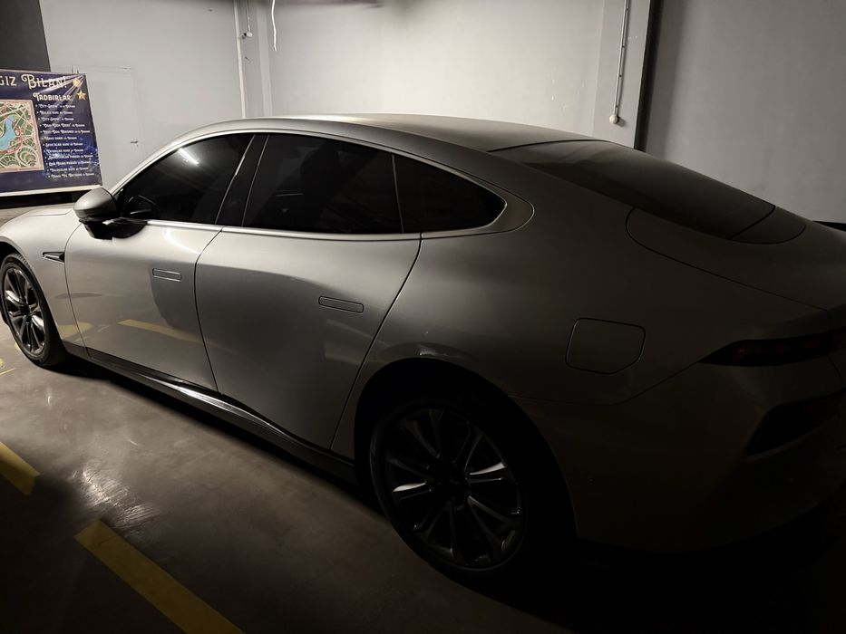 Xpeng p7 электромобиль