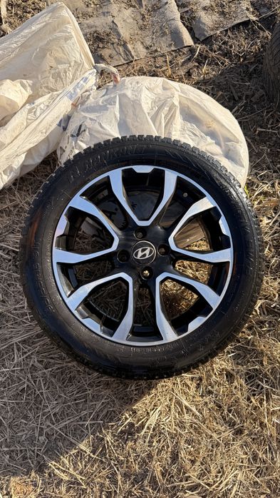 Продам диски с резиной зимней r16