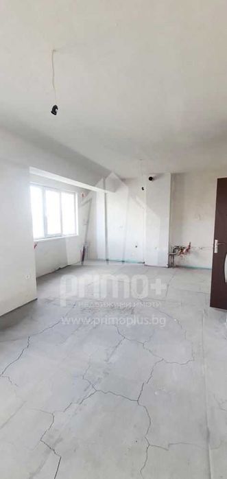 Продава се Тристаен апартамент в Велико Търново, Център - 86 кв.м за 1745 €/кв.м - Снимка #2