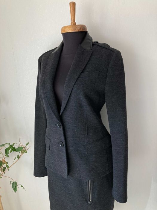 BURBERRY Brit оригинален женски комплект сако и пола размер 40 / М