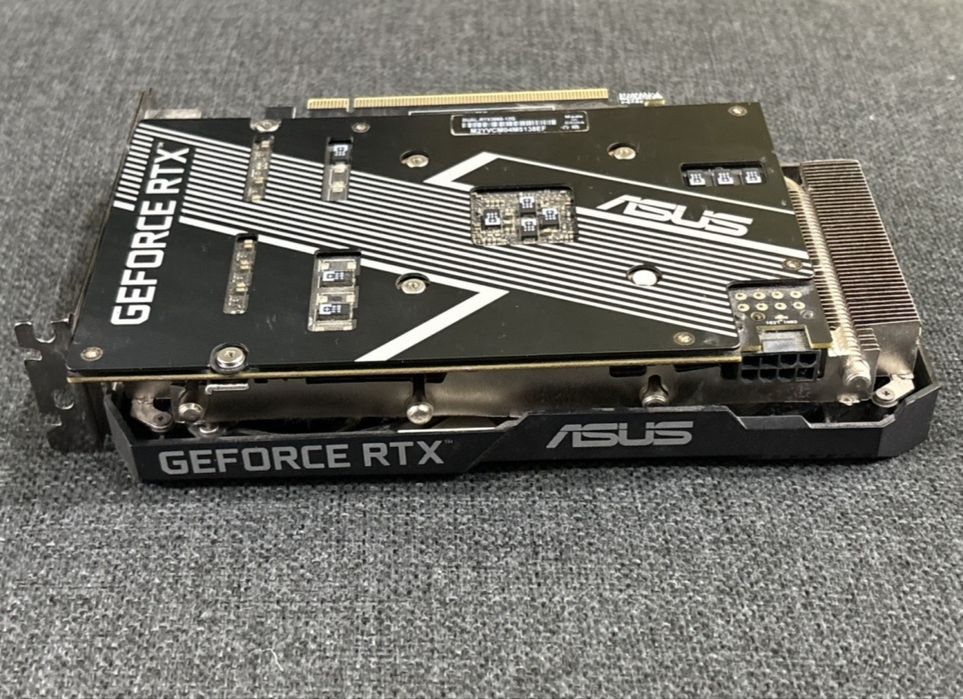 Продам идеал видеокарту RTX 3060 12GB