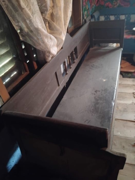 Vând canapelele preț 1.200 lei negociabil