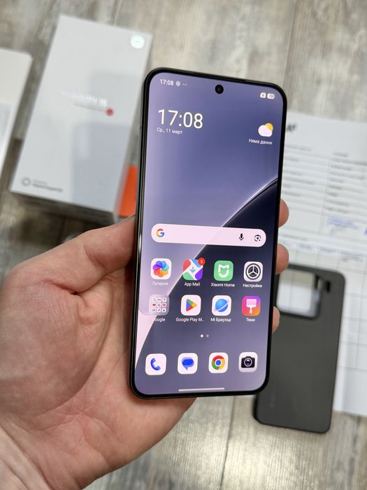 Xiaomi 15 256 GB 12+12 GB Ram  98 % Battery Health Като Нов Гаранционе