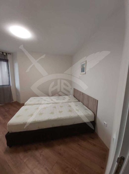 Дава се под наем Двустаен апартамент в Варна, Левски - 75 кв.м за 550 € - Снимка #2