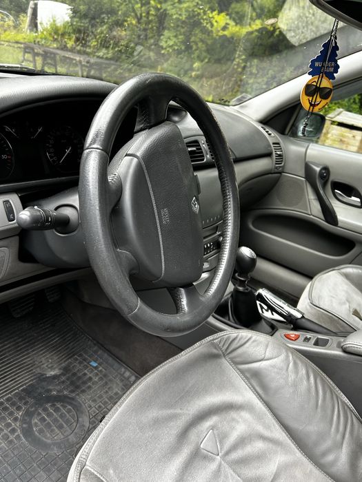 Renault laguna 1.9. Bara faruri capota usi motor cutie