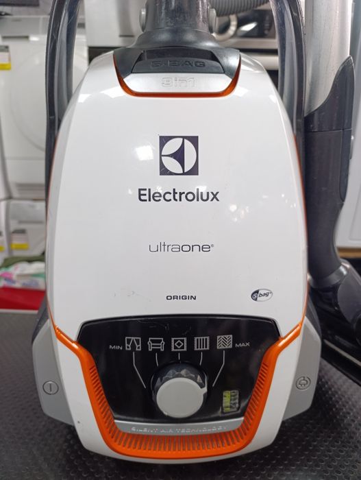 Прахосмукачка Electrolux ultraone