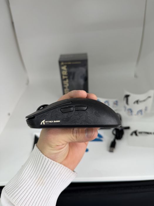 G pro dizayn R11 ultra attack shark