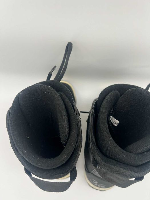 Boots snowboard TRANS marime EUR:36 Mondo:23