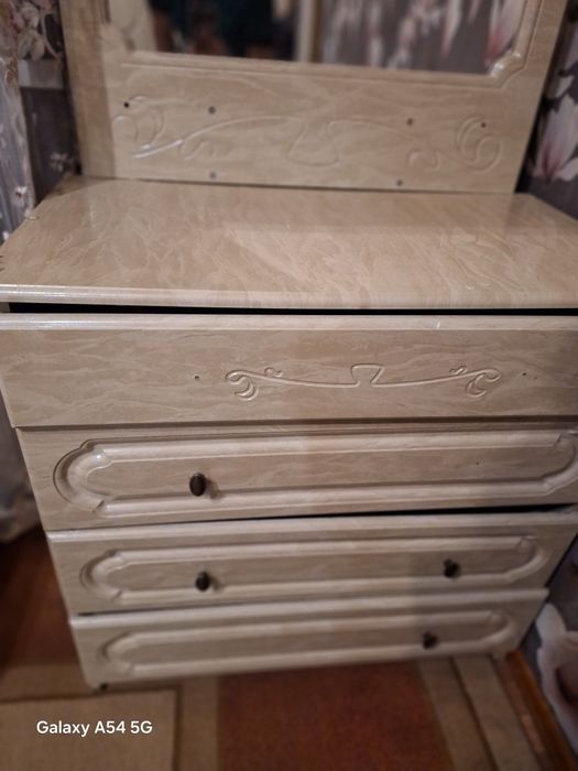 Спальный мебель срочно Продам